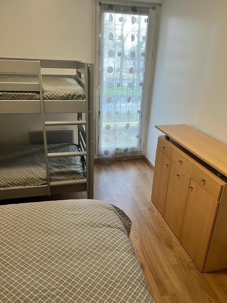 Appartement 5Min Gare Rer Disneyland Paris Val D'Europe La Vallee Village Parking Inclus Montévrain Exteriör bild