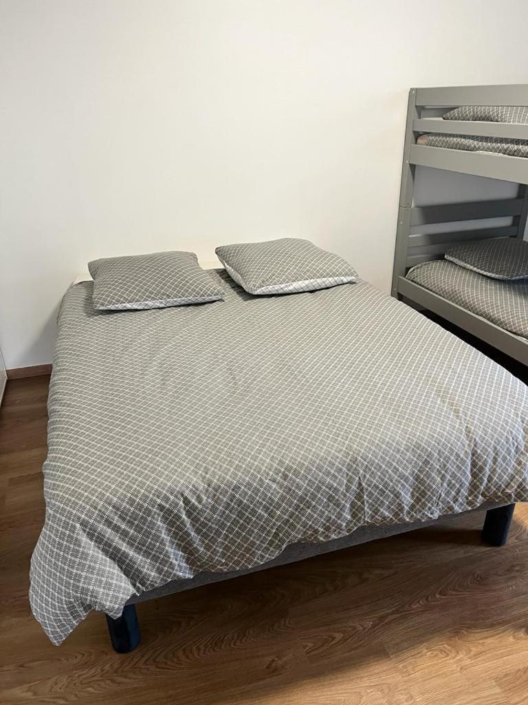 Appartement 5Min Gare Rer Disneyland Paris Val D'Europe La Vallee Village Parking Inclus Montévrain Exteriör bild