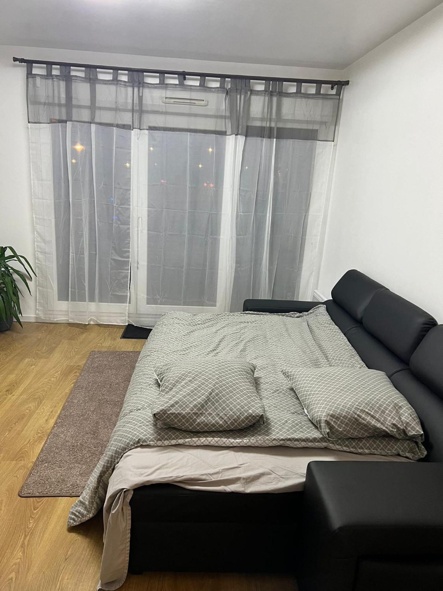 Appartement 5Min Gare Rer Disneyland Paris Val D'Europe La Vallee Village Parking Inclus Montévrain Exteriör bild
