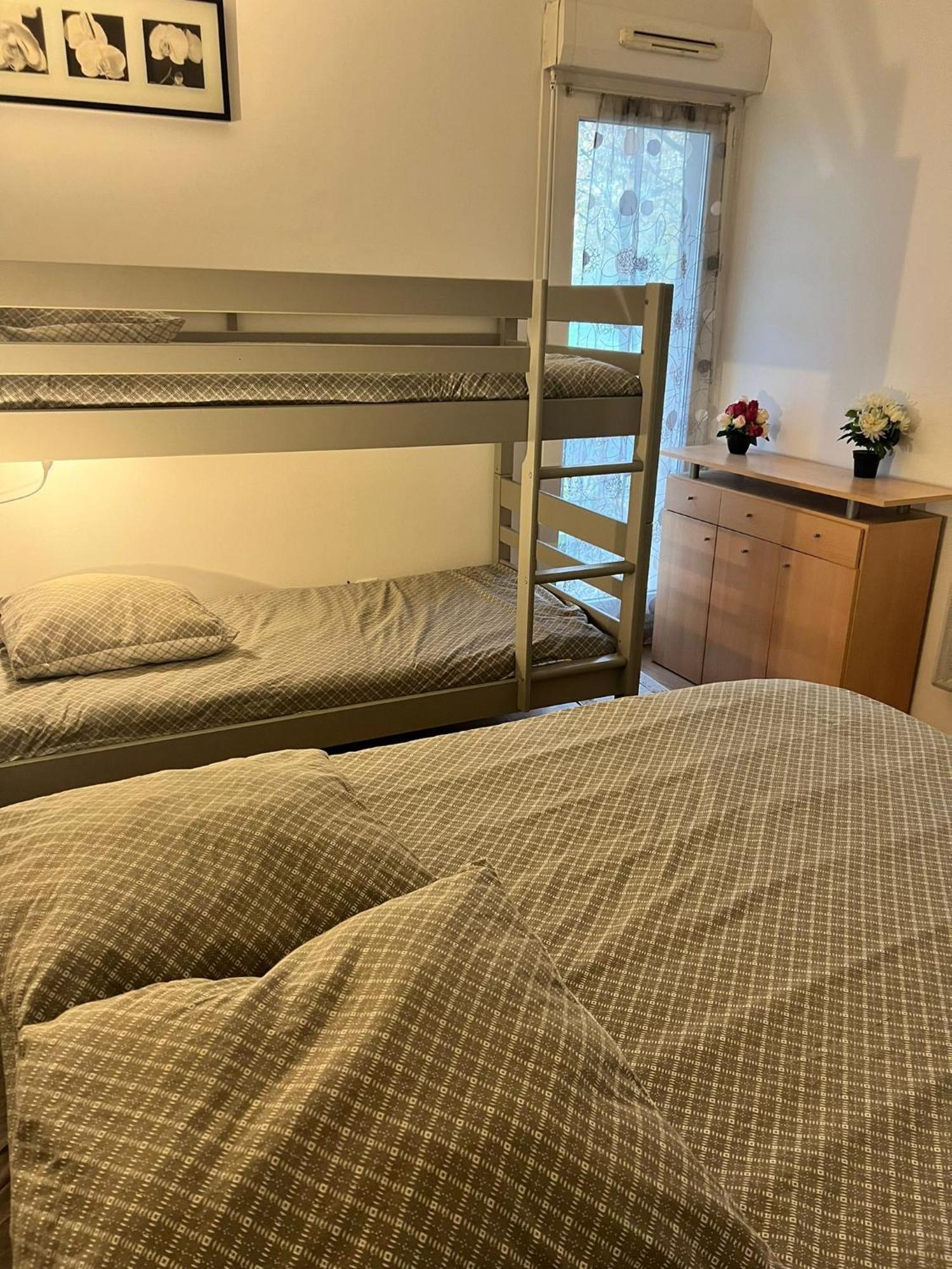 Appartement 5Min Gare Rer Disneyland Paris Val D'Europe La Vallee Village Parking Inclus Montévrain Exteriör bild
