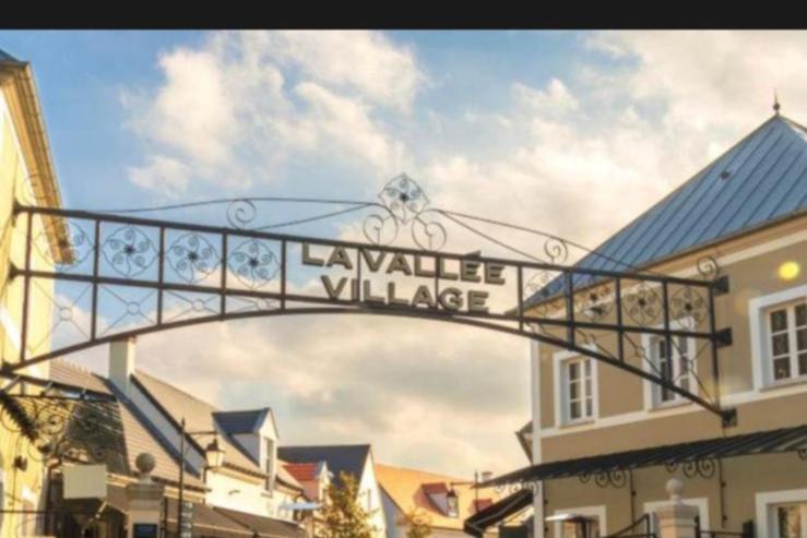 Appartement 5Min Gare Rer Disneyland Paris Val D'Europe La Vallee Village Parking Inclus Montévrain Exteriör bild