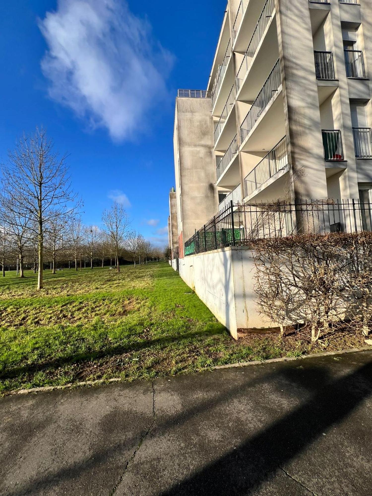 Appartement 5Min Gare Rer Disneyland Paris Val D'Europe La Vallee Village Parking Inclus Montévrain Exteriör bild